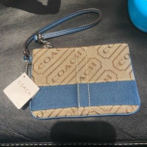 Coach  purse